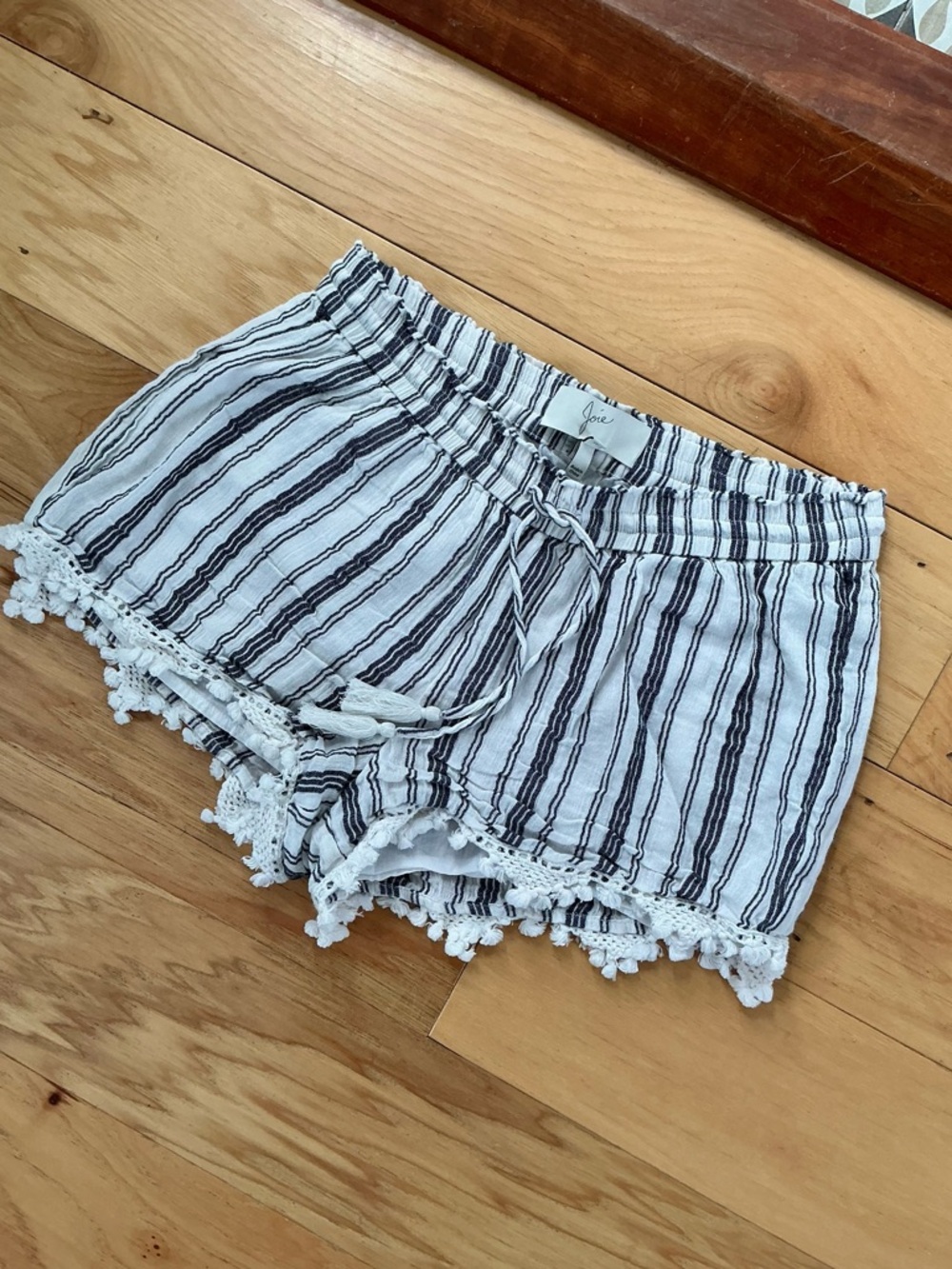 Joie White and Blue Striped Pom-Pom Trim Shorts Size XS